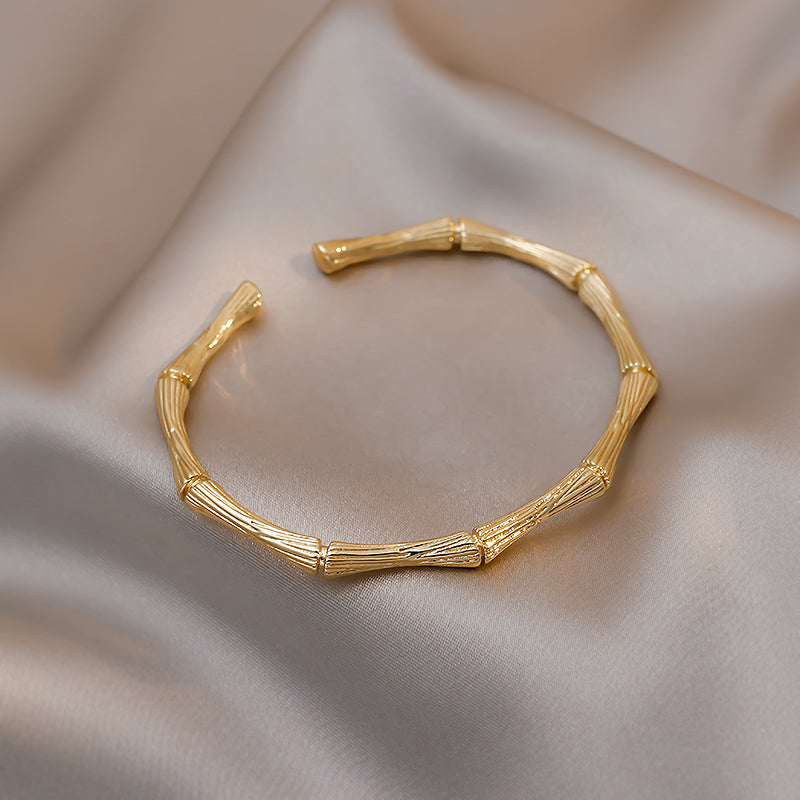 ZARIAH BRACELET