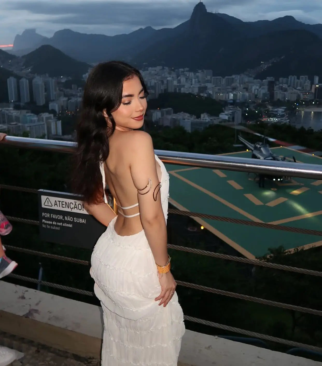 FERNANDA BACKLESS MAXI DRESS