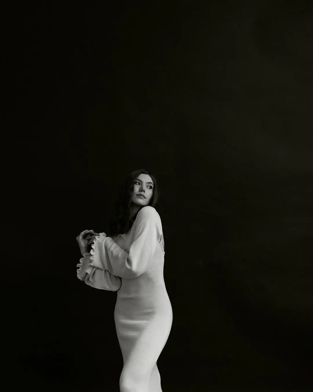 SOLENIE KNIT MAXI DRESS
