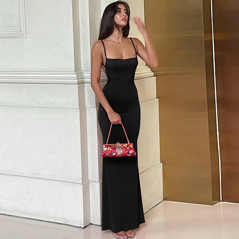ELBA BACKLESS MAXI DRESS