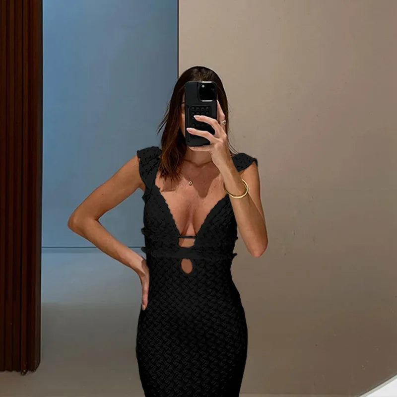 CHARMAINE BACKLESS MAXI DRESS