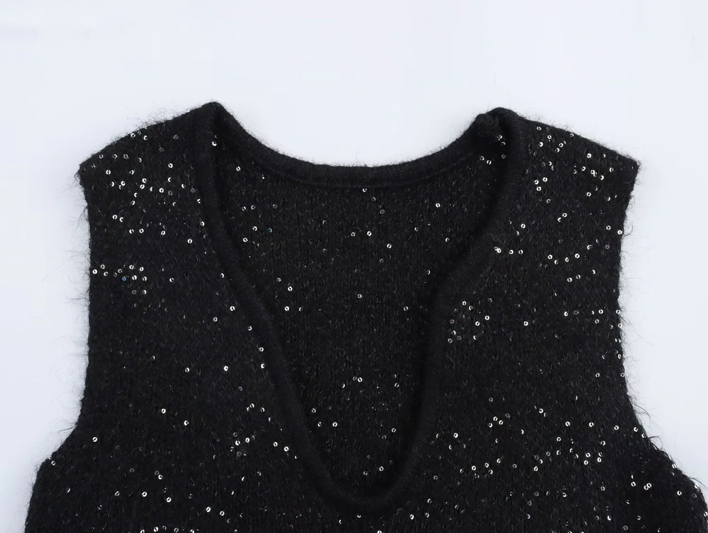 SEQUIN KNITTED SWEATER VEST