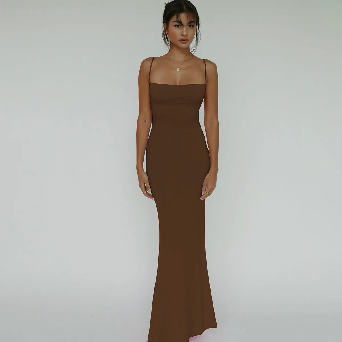 ELBA BACKLESS MAXI DRESS