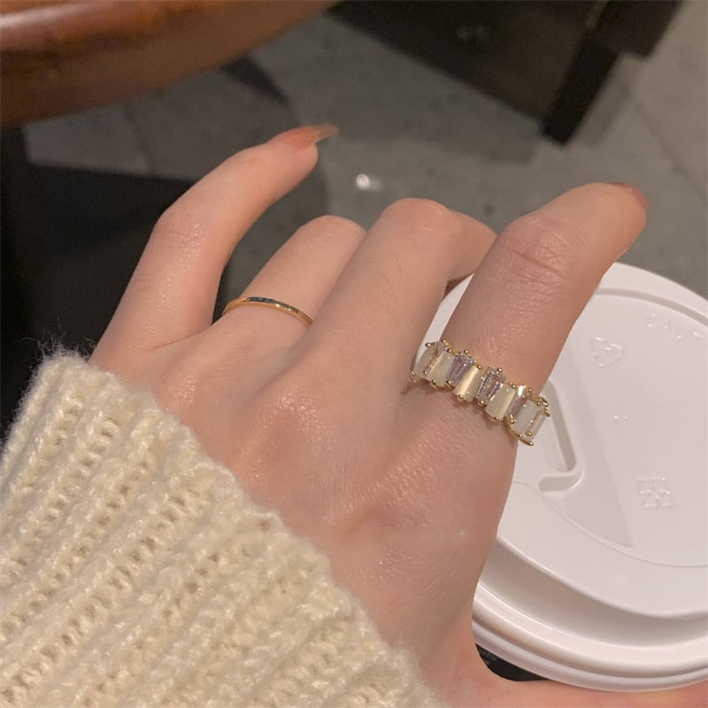 ZOEY RING