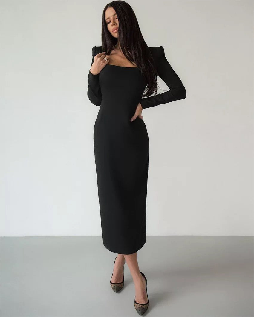 NAFISA MAXI DRESS