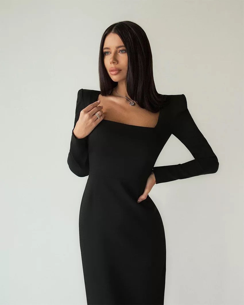 NAFISA MAXI DRESS