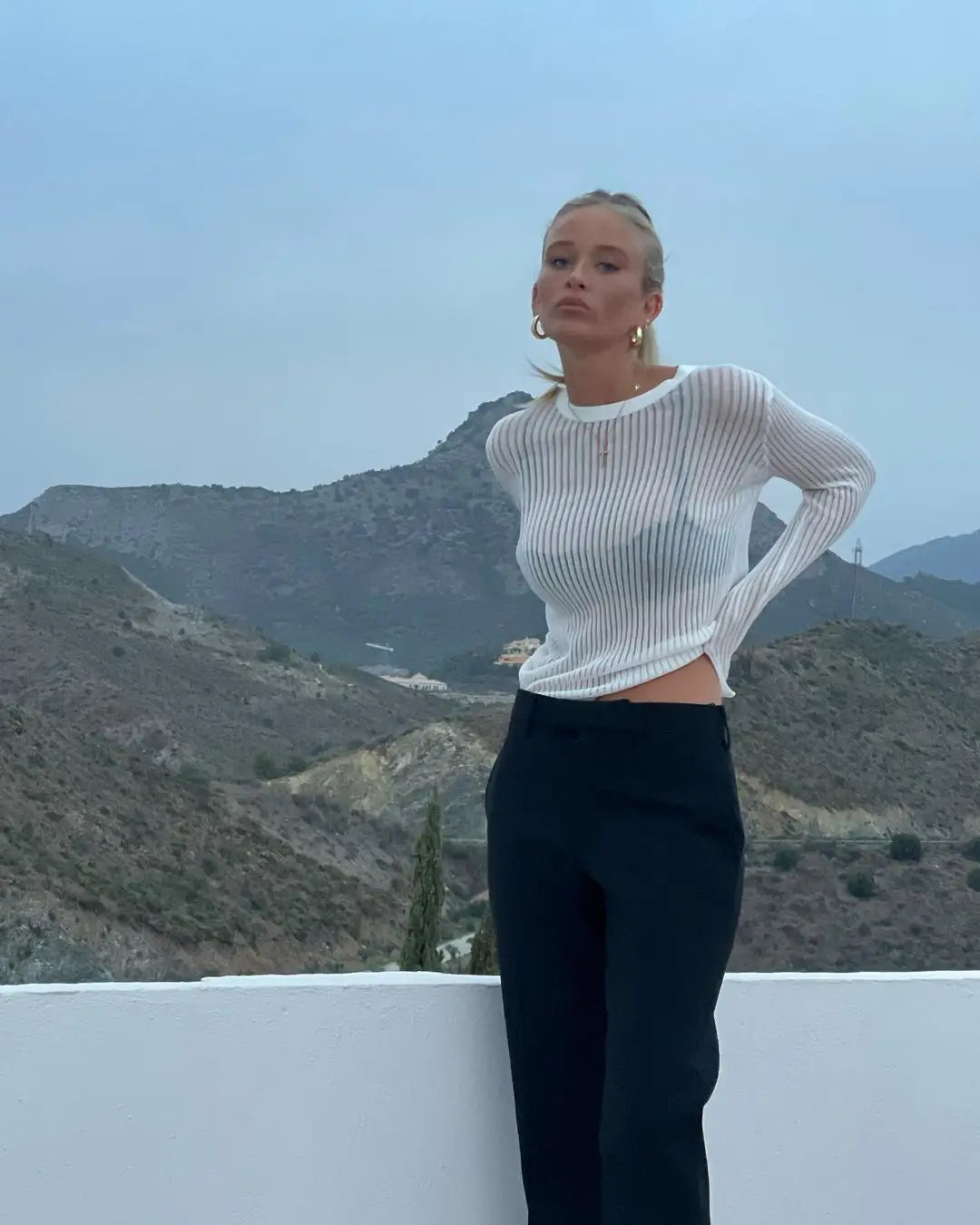 NORA KNIT TOP
