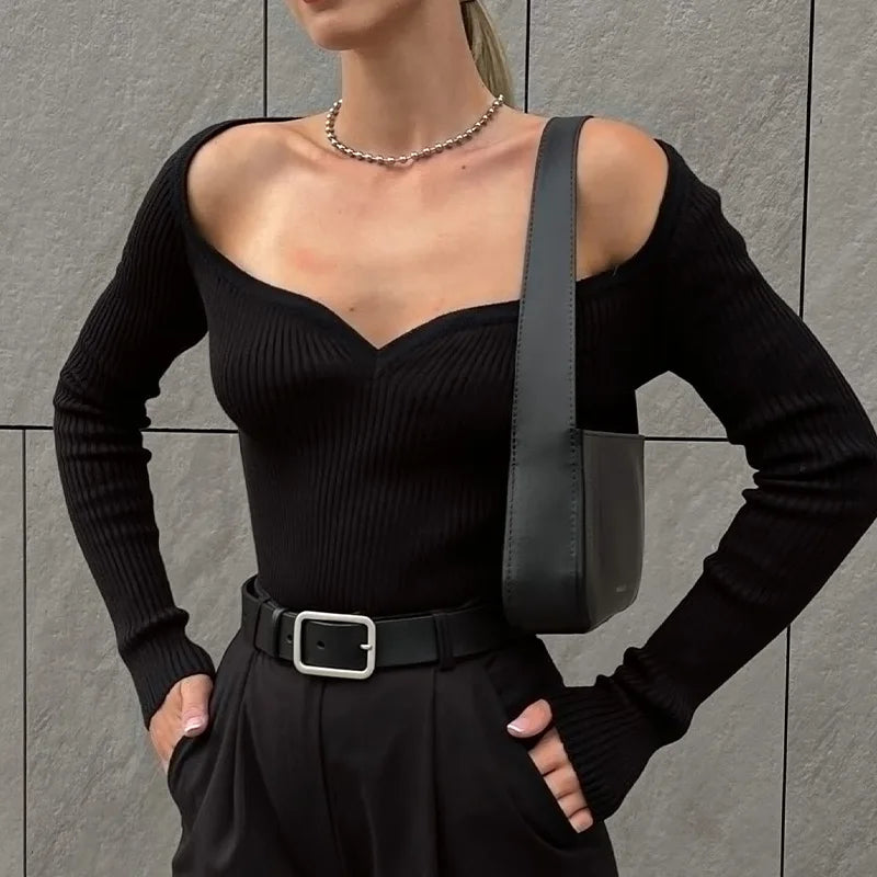 MIA KNIT TOP