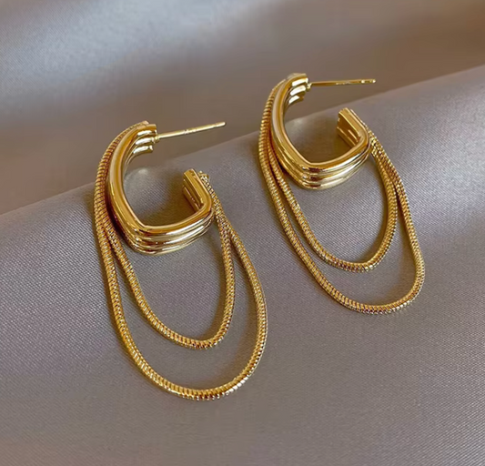 VENKA EARRINGS