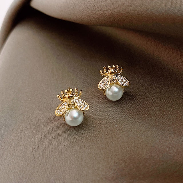 LISETTE BEE EARRINGS